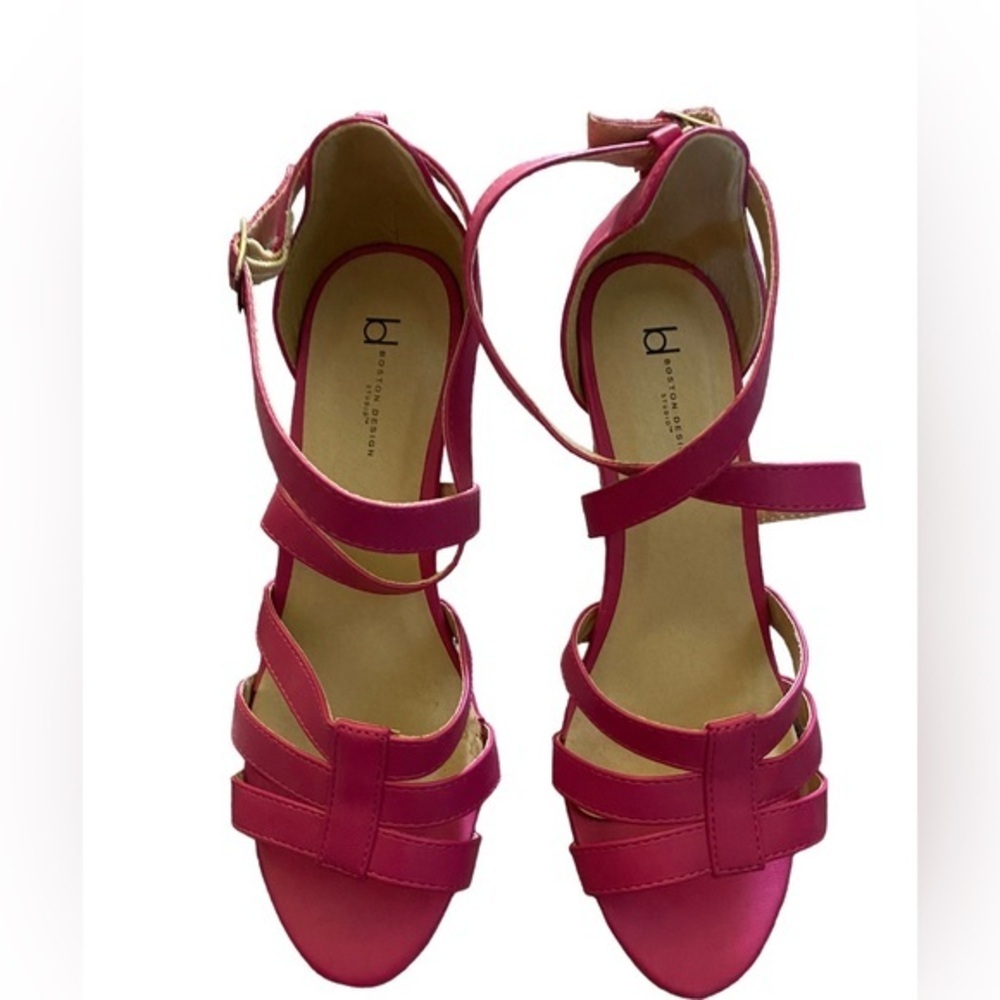 Boston Design pink 6.5 shoes sandals